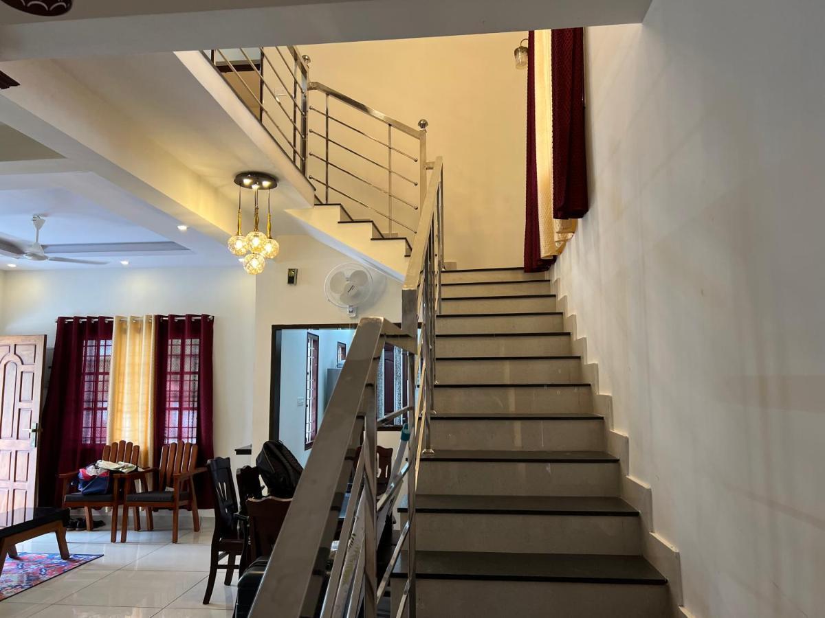 Villa Pullad Aranmula Exterior foto